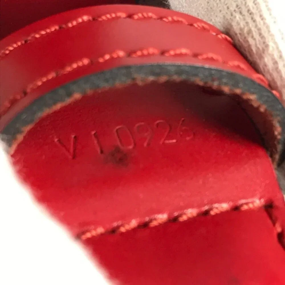 LOUIS VUITTON Epi SAC DePaul PM Shoulder Bag Epi Leather Castilian Red - Picture 13 of 14